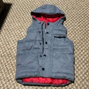Old navy XS (5) kids condition new.